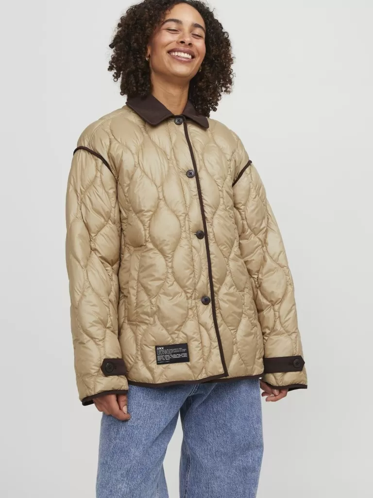JACK & JONES Kurtki I Płaszcze^JXMARI Pikowana kurtka Beżowy