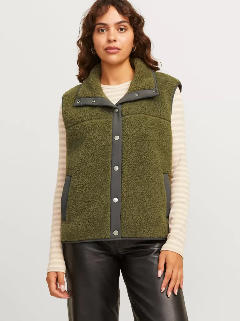 JACK & JONES Kurtki I Płaszcze^JXNELLIE Pluszowa kamizelka Zielony