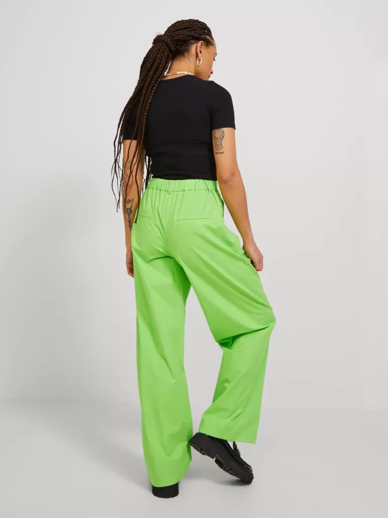 JACK & JONES Spodnie^JXVIGGA Klasyczne spodnie Zielony