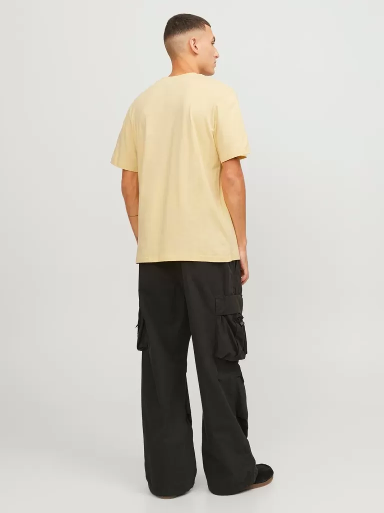 JACK & JONES Koszulki^Nadruk Okrągły dekolt T-shirt Żółty